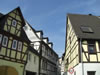 2010 - Das 2-Farben-Doppelhaus erhielt links einen neuen Anstrich