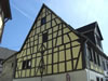 2010 - Das 2-Farben-Doppelhaus erhielt links einen neuen Anstrich