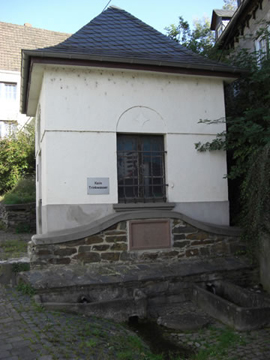 Roentgen Brunnen 1862 in Fahr am Rhein