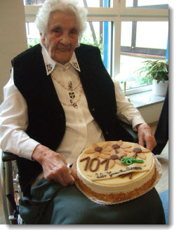 101 Jahre jung - Martha Hauer geb Birrenbach